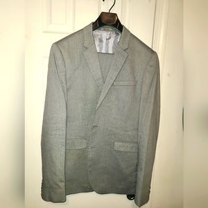 Express men's innovator suit 40R 32x30